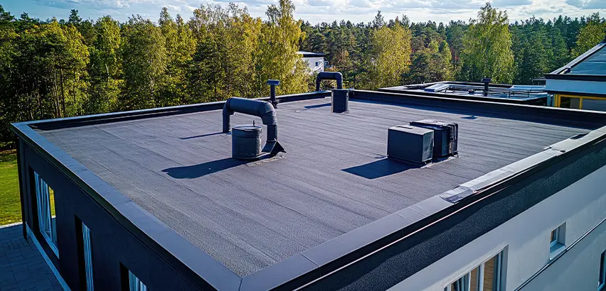 Professional Flat Roof Replacement Services in Rancho Santa Fe, CA