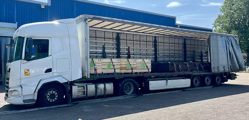 Translucent Trailer Roof Repair in Rancho Santa Fe