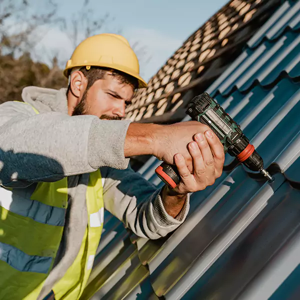 Why Rancho Santa Fe Property Owners Choose Mike?s Roofing NM for Metal Roof Replacement?