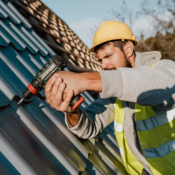 Why Rancho Santa Fe Homeowners Choose Mike?s Roofing NM for Steel Roof Repair Service?